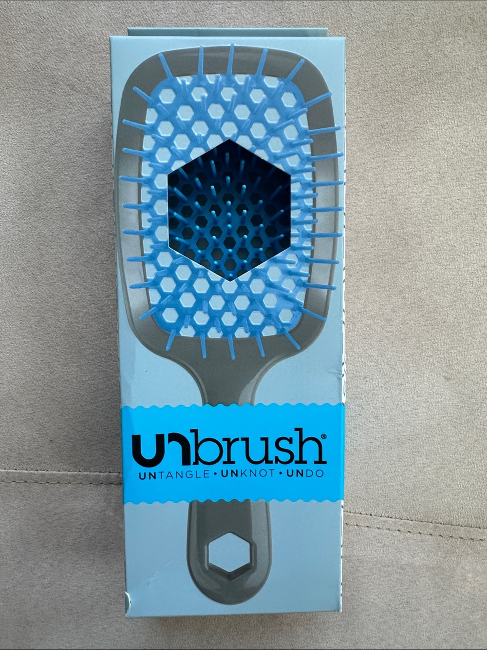 Unbrush Untangle Unknot Hair Brush - New